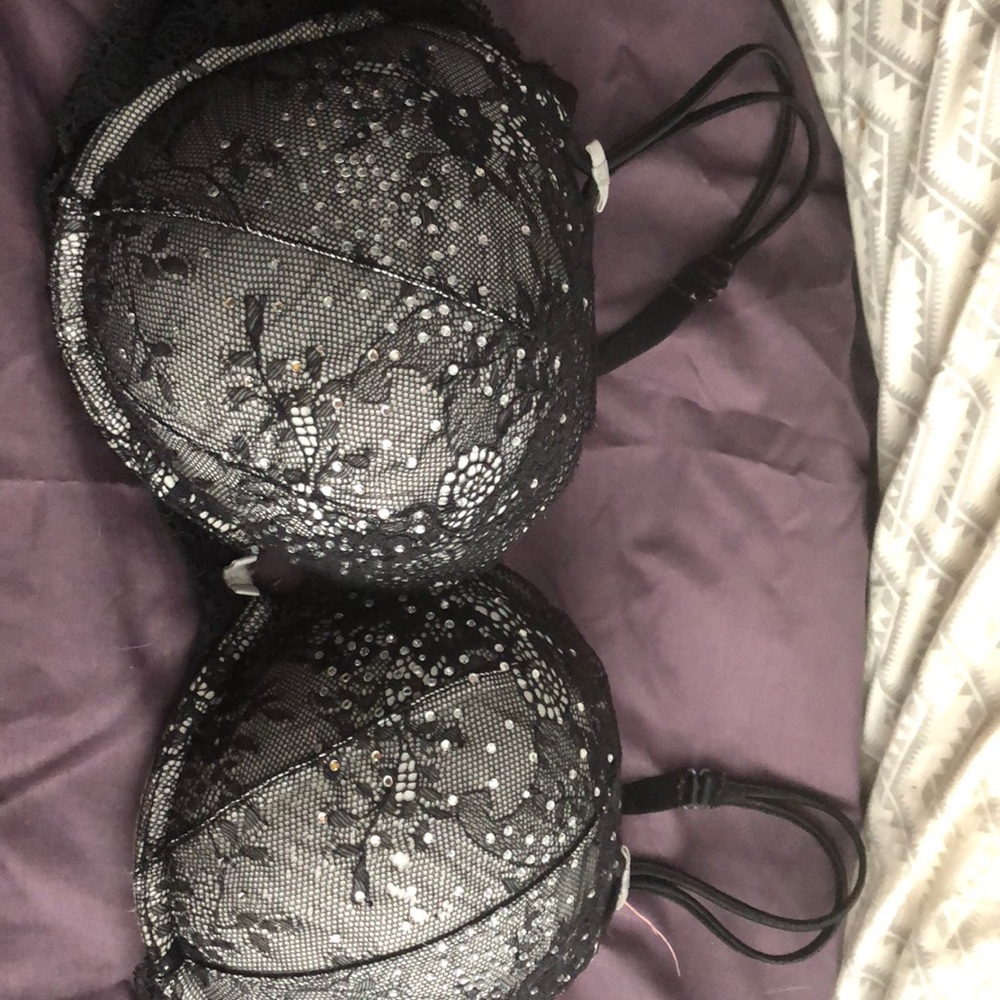 Victoria’s Secret bra